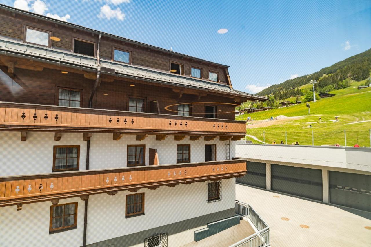 Appartements Bernhofer Saalbach-Hinterglemm Eksteriør bilde